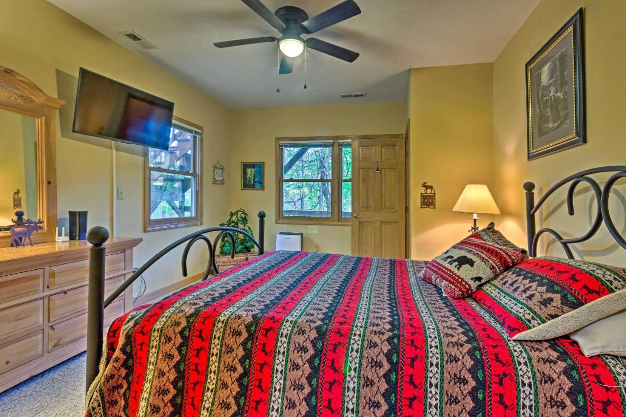 Spacious Maggie Valley Cabin With Hot Tub And Mtn View Exterior photo